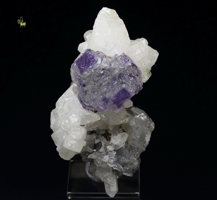 FLUORITE with PHANTOMS, QUARTZ, CALCITE