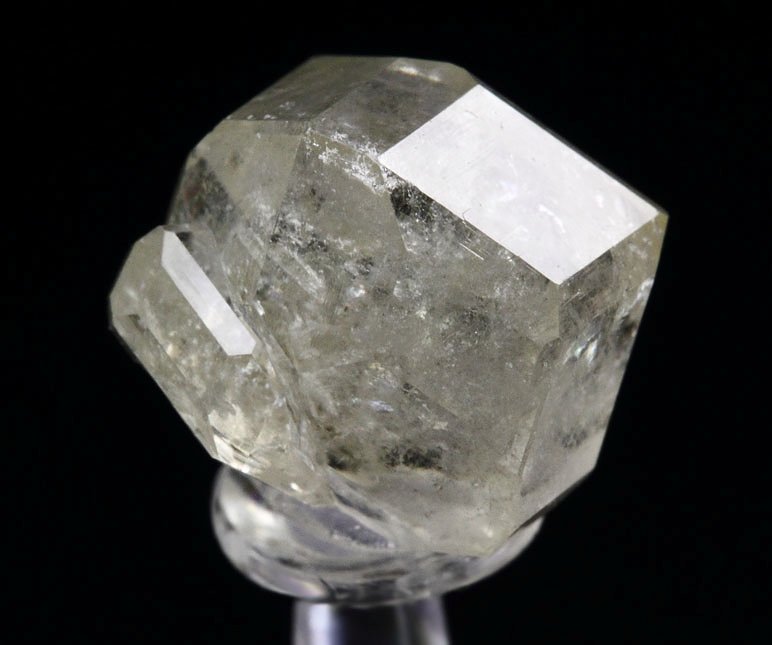 colorless gem GARNET var. GROSSULAR