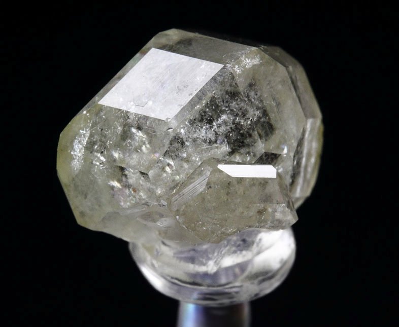 colorless gem GARNET var. GROSSULAR