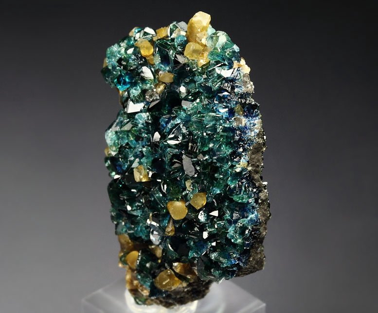 new find - gem LAZULITE, gem KULANITE, SIDERITE 