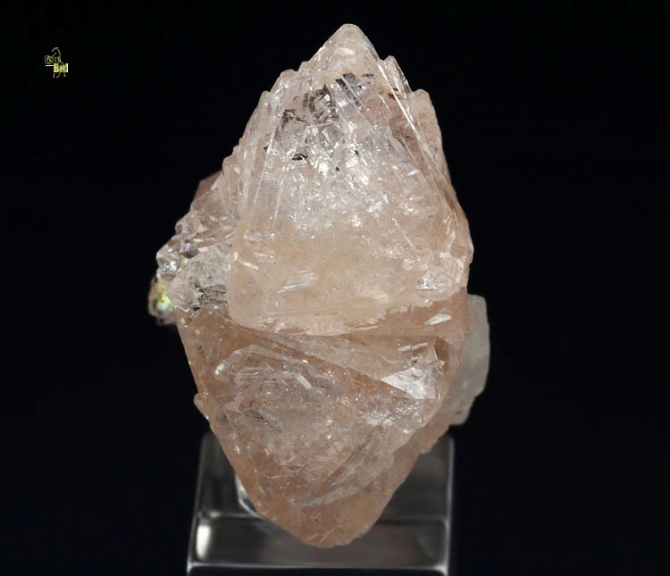 pink APOPHYLLITE