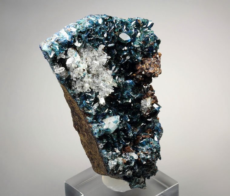 new find - gem LAZULITE, SIDERITE, QUARTZ