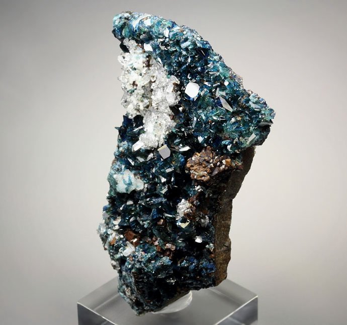 new find - gem LAZULITE, SIDERITE, QUARTZ