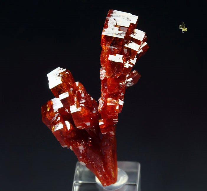 gemmy VANADINITE