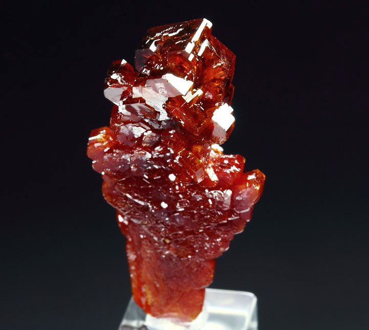 gemmy VANADINITE