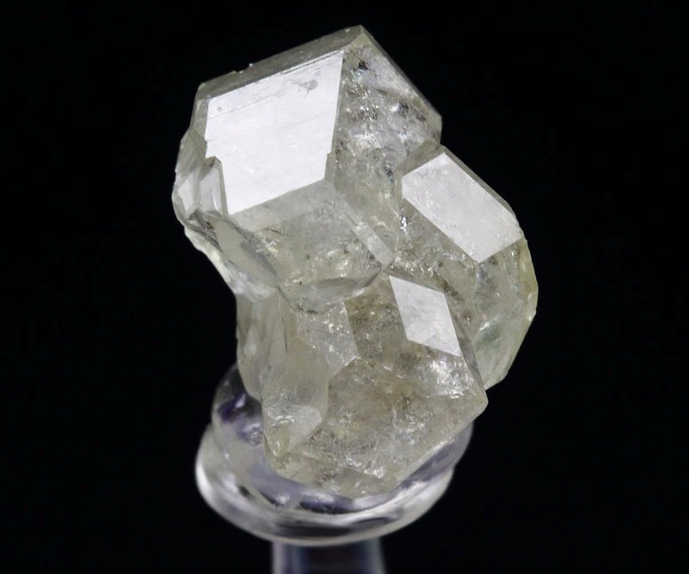 colorless gem GARNET var. GROSSULAR