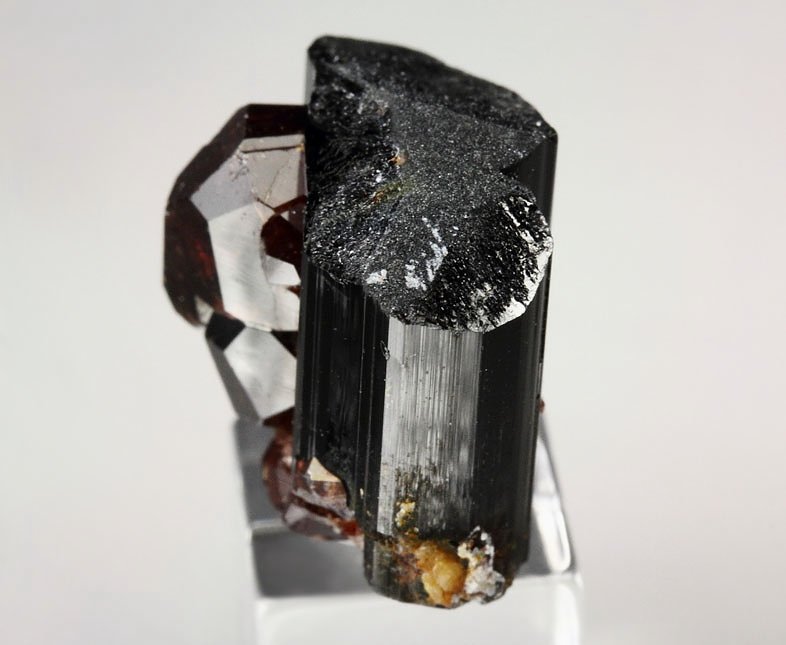 gem GARNET var. SPESSARTINE, TOURMALINE var. SCHORL