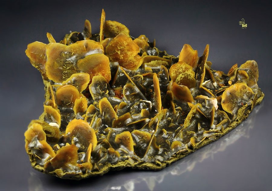 WULFENITE