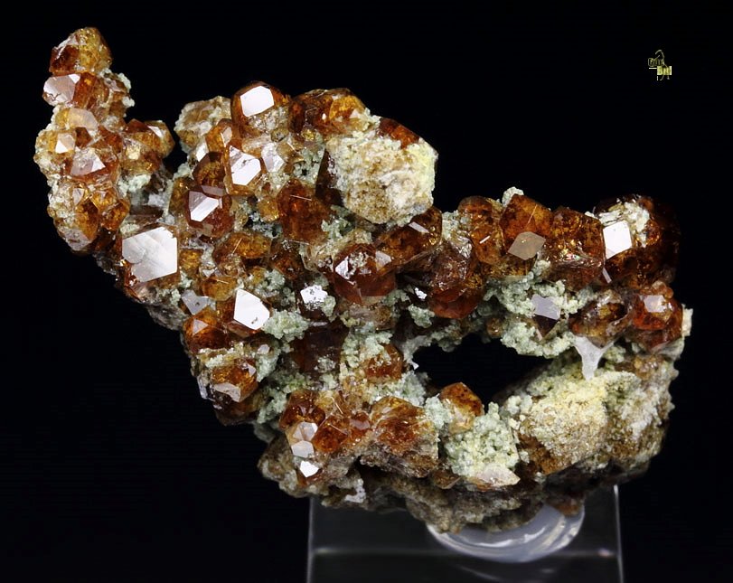 gem GARNET var. GROSSULAR, DIOPSIDE