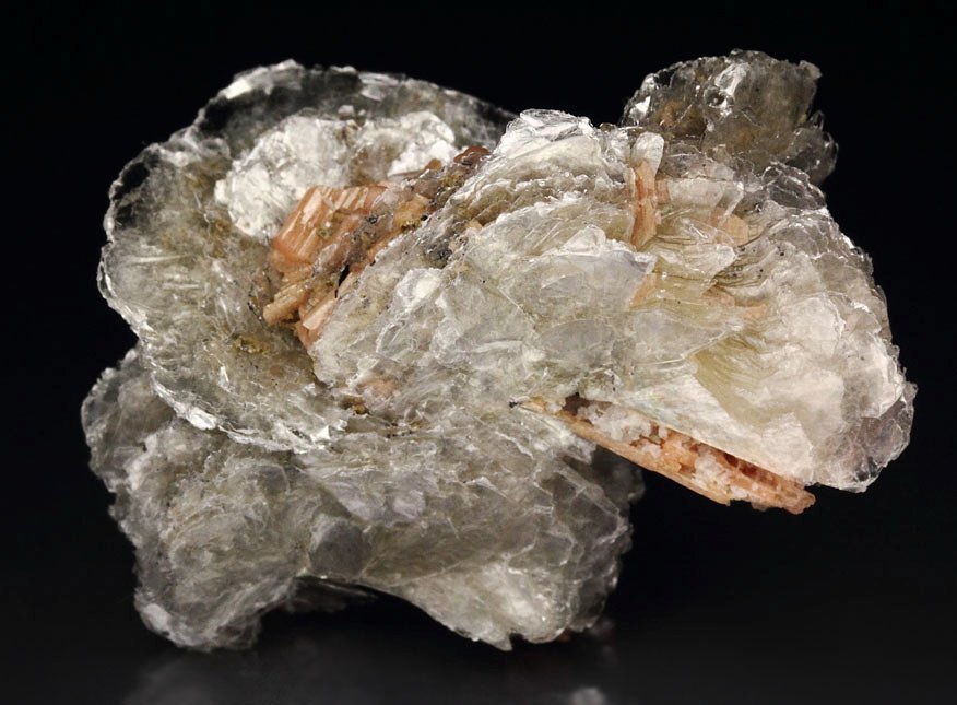 POLYLITHIONITE, SERANDITE, ALBITE