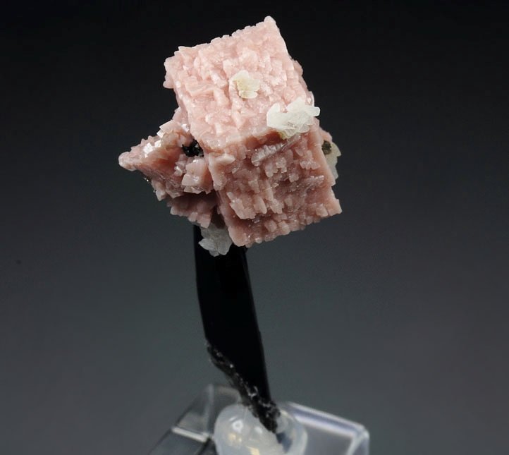 RHODOCHROSITE, AEGIRINE