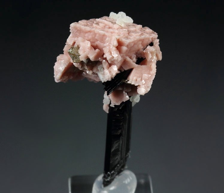 RHODOCHROSITE, AEGIRINE