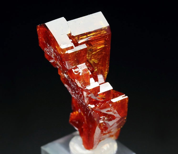 gemmy VANADINITE