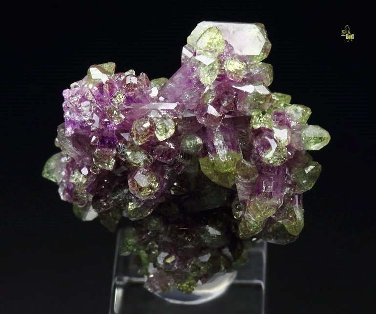 gem VESUVIANITE bi-color