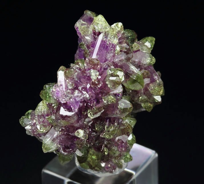 gem VESUVIANITE bi-color