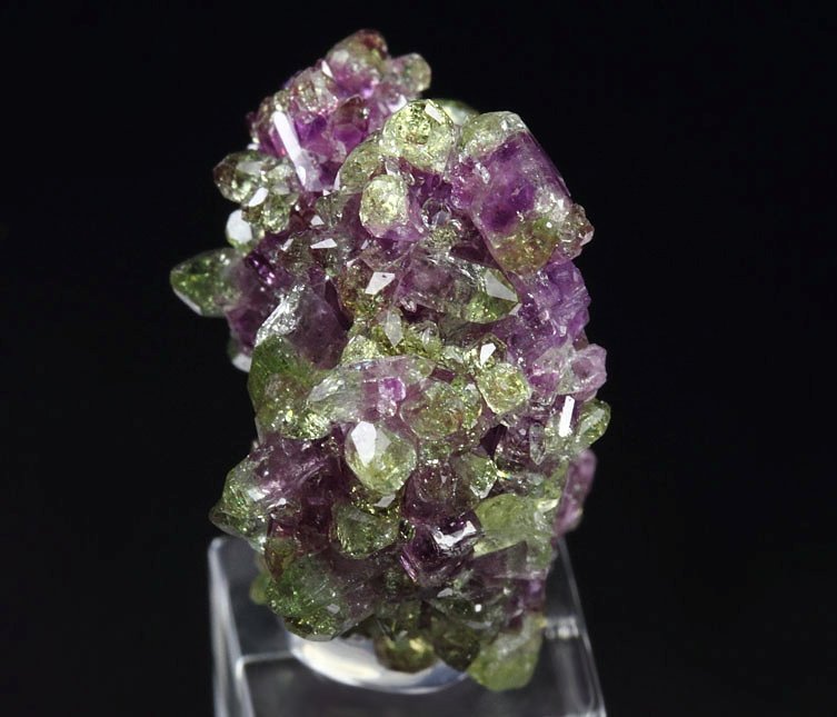 gem VESUVIANITE bi-color