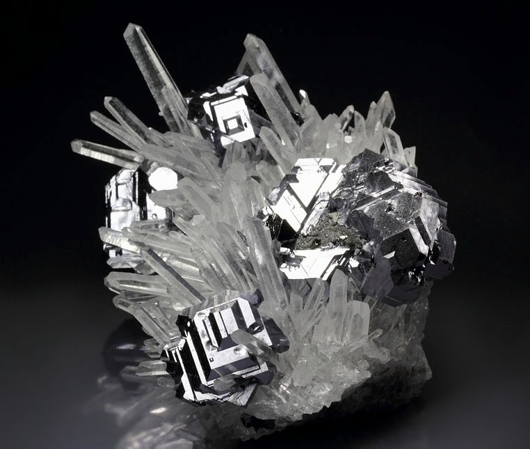 twinned GALENA, QUARTZ