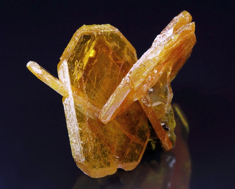 new find - WULFENITE