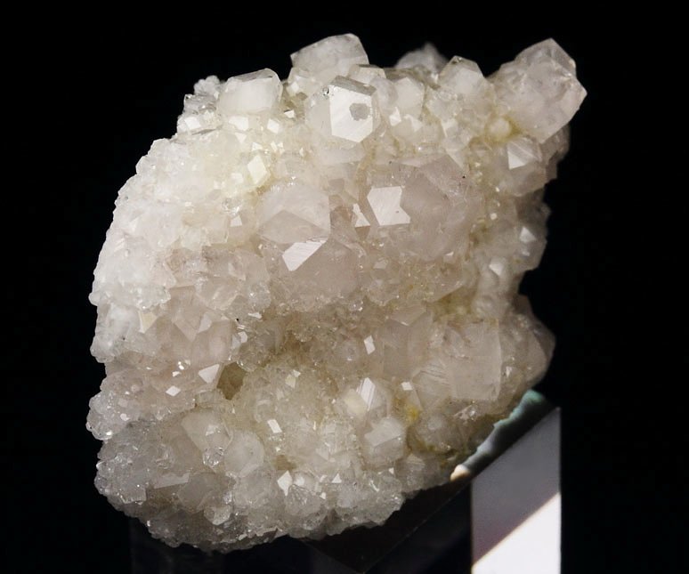 colorless gem GARNET var. GROSSULAR