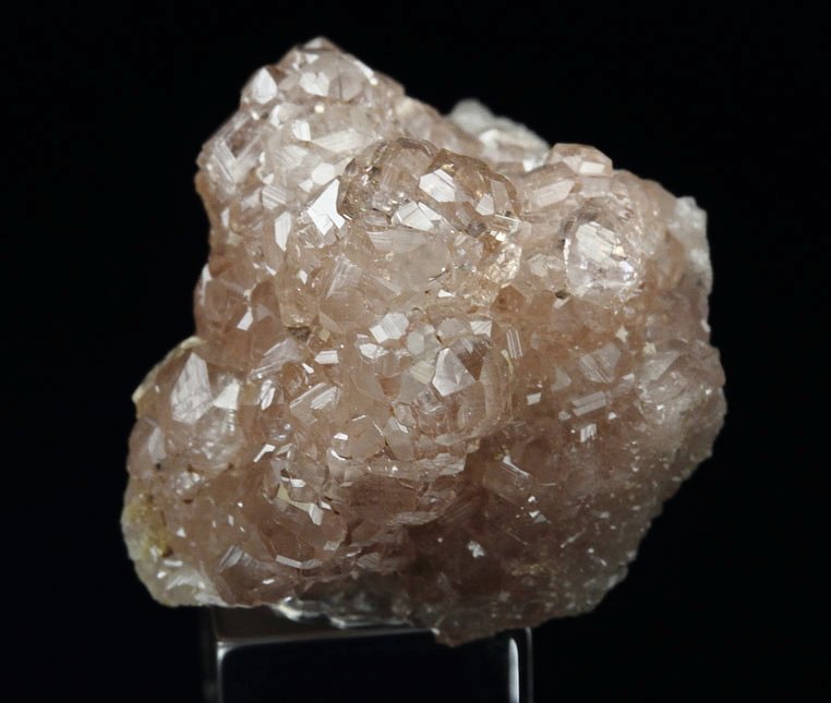 gem pinkish GARNET var. GROSSULAR