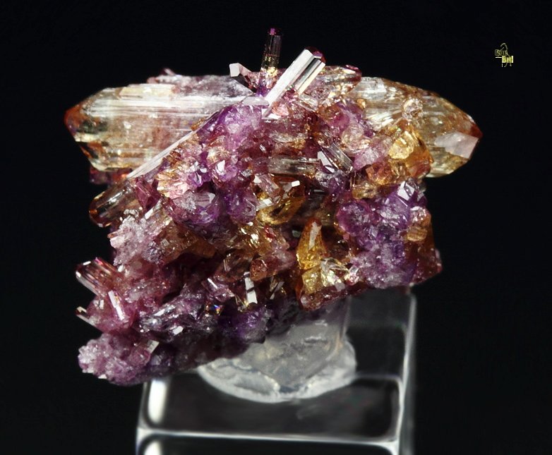 bi-terminated VESUVIANITE multicolor