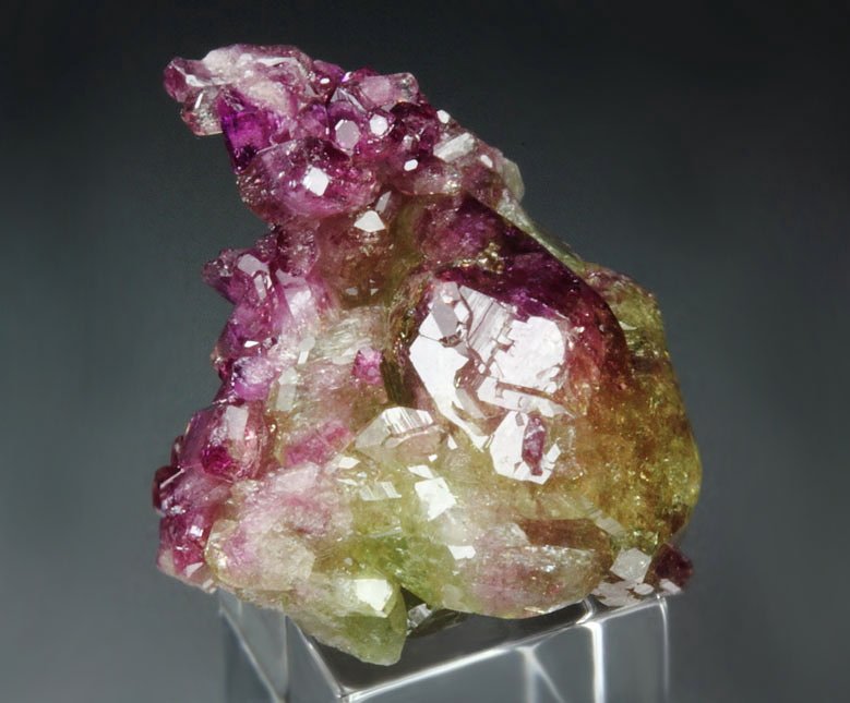 gem bi-terminated VESUVIANITE multicolor