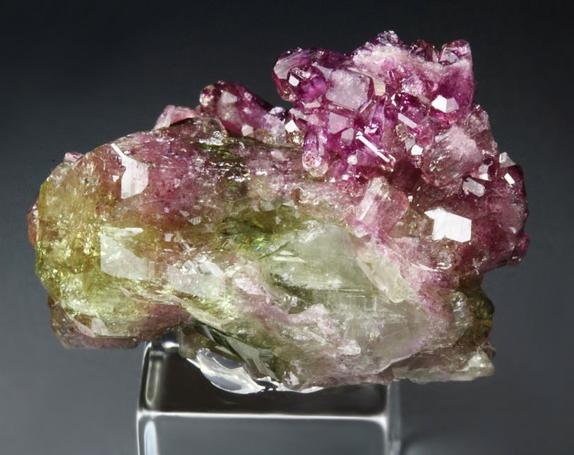 gem bi-terminated VESUVIANITE multicolor