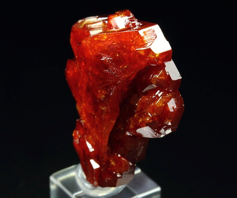 gemmy VANADINITE