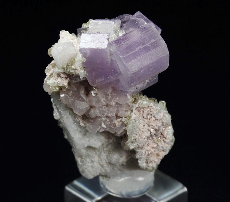 FLUORAPATITE