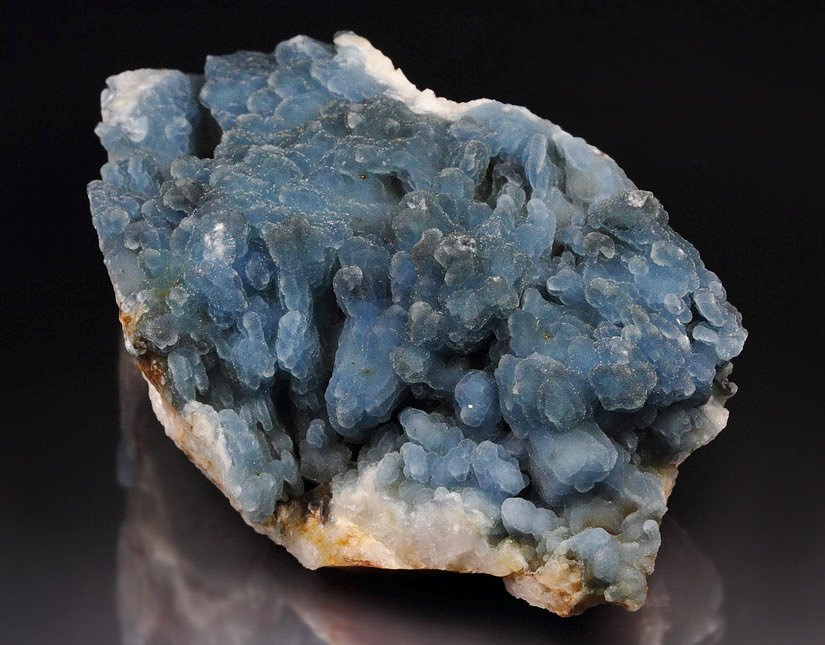 PLUMBOGUMMITE