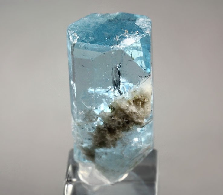 blue GEM TOPAZ