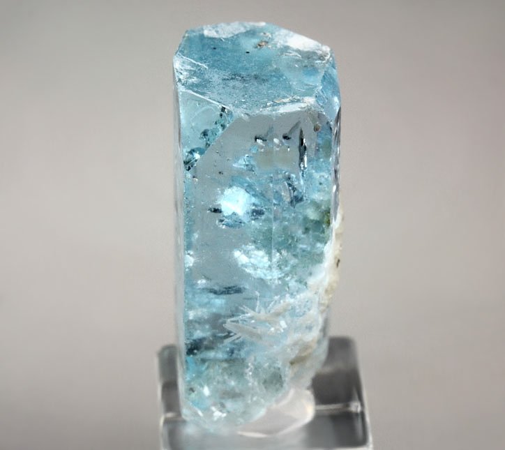 blue GEM TOPAZ