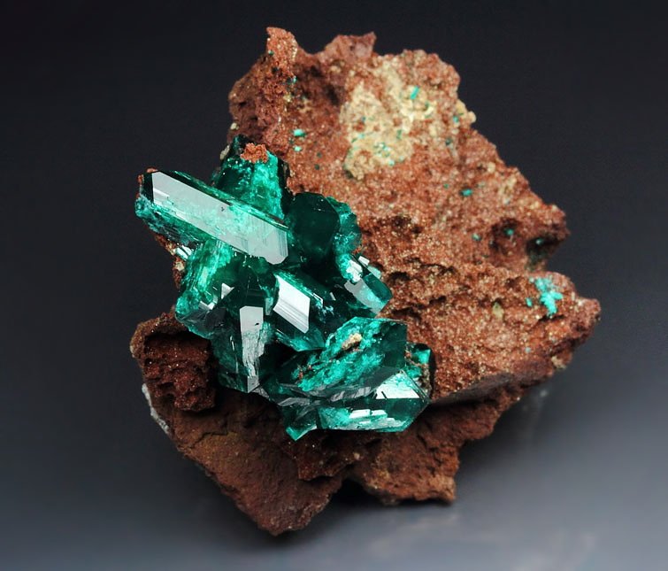 gemmy DIOPTASE bi-terminated