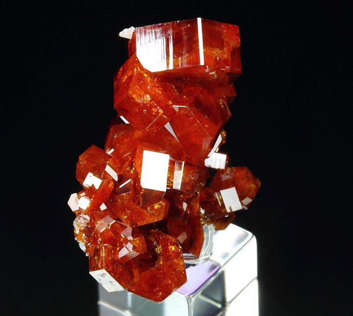 gemmy VANADINITE