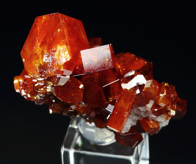 gemmy VANADINITE