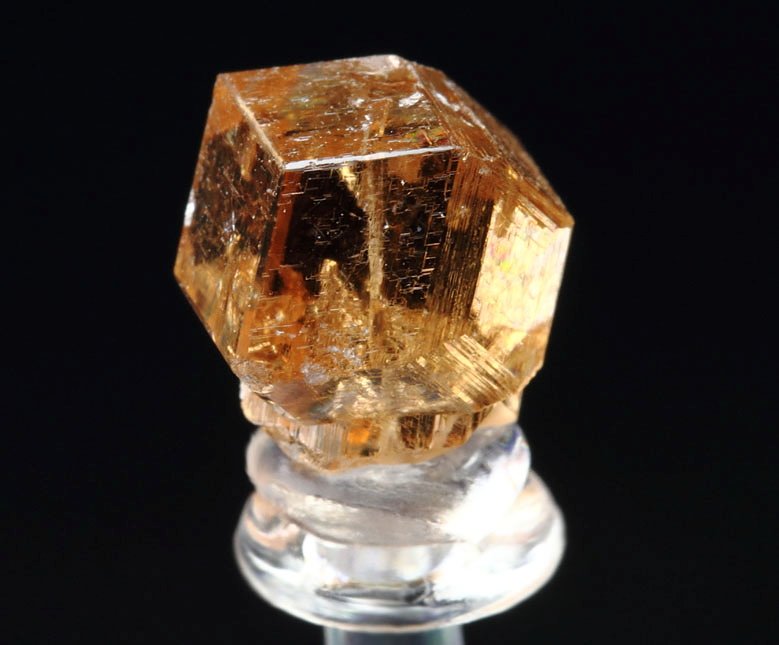 gem GARNET var. GROSSULAR with DIOPSIDE inclusions