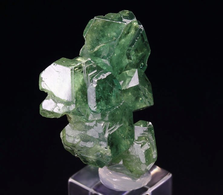 gem GARNET var. ANDRADITE var. DEMANTOID