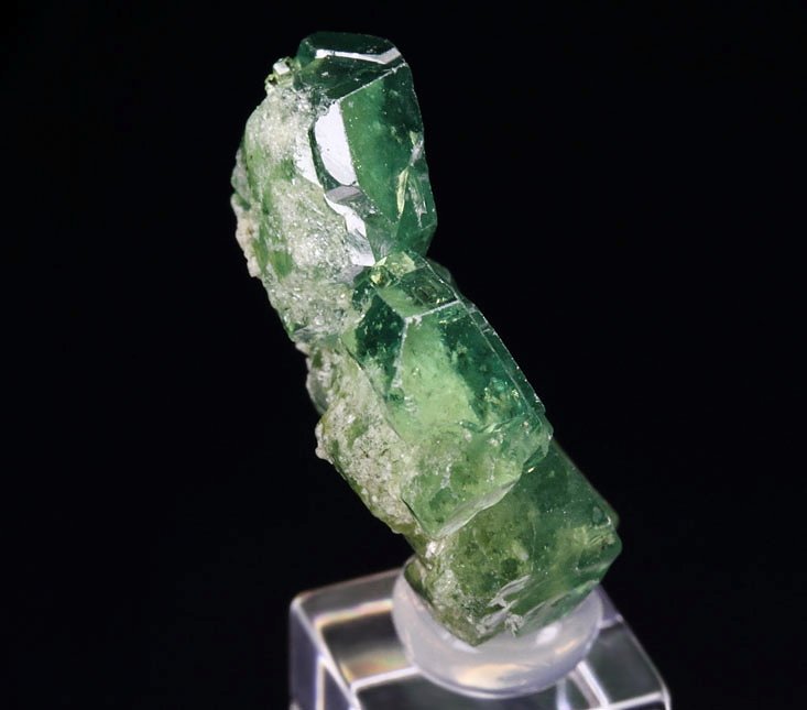 gem GARNET var. ANDRADITE var. DEMANTOID