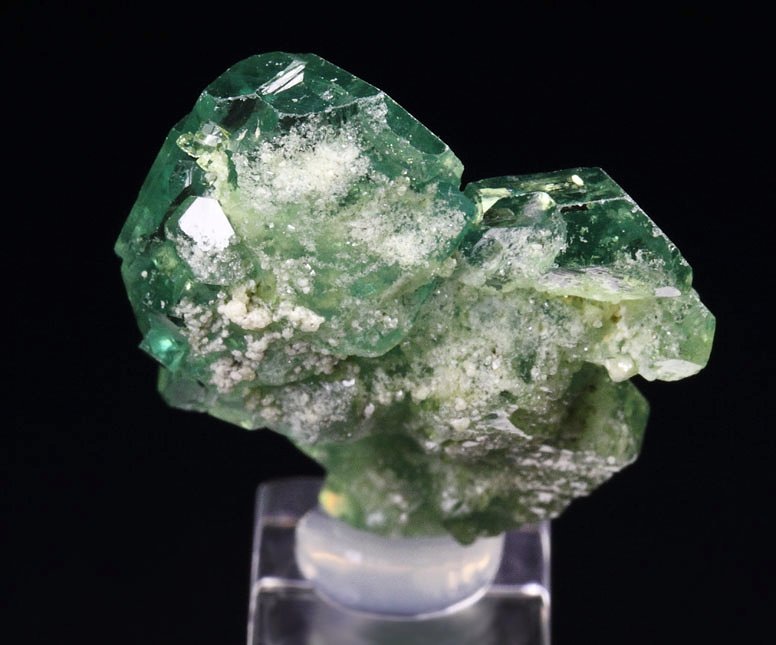 gem GARNET var. ANDRADITE var. DEMANTOID