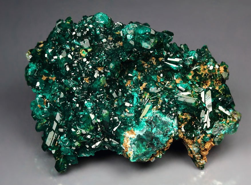 gem DIOPTASE