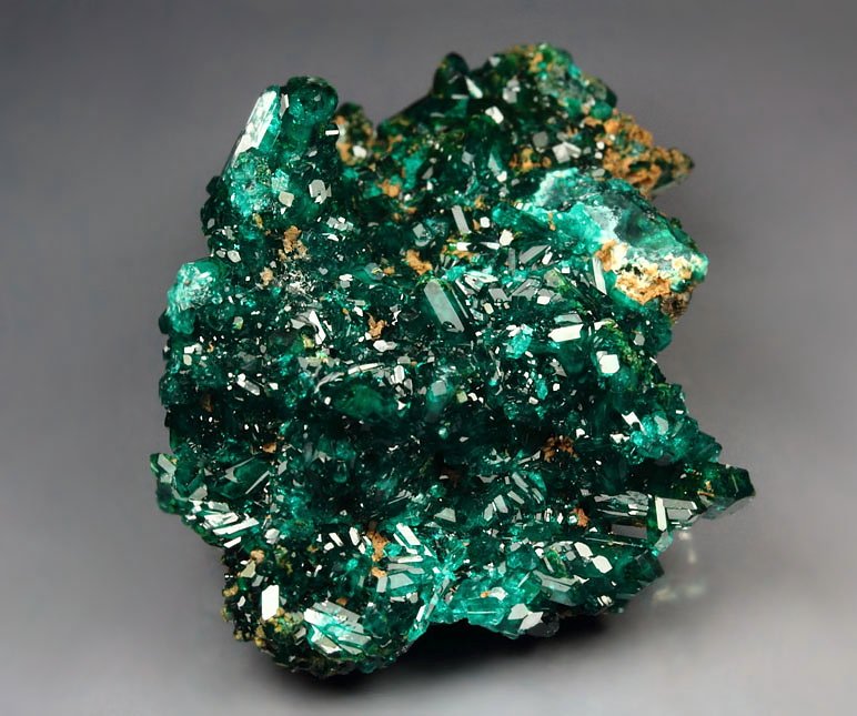 gem DIOPTASE