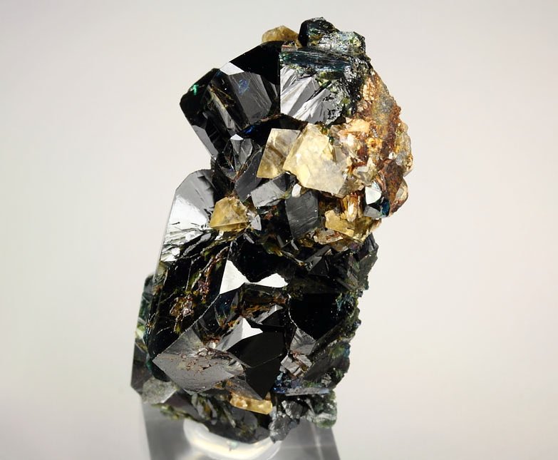 LAZULITE, SIDERITE, QUARTZ