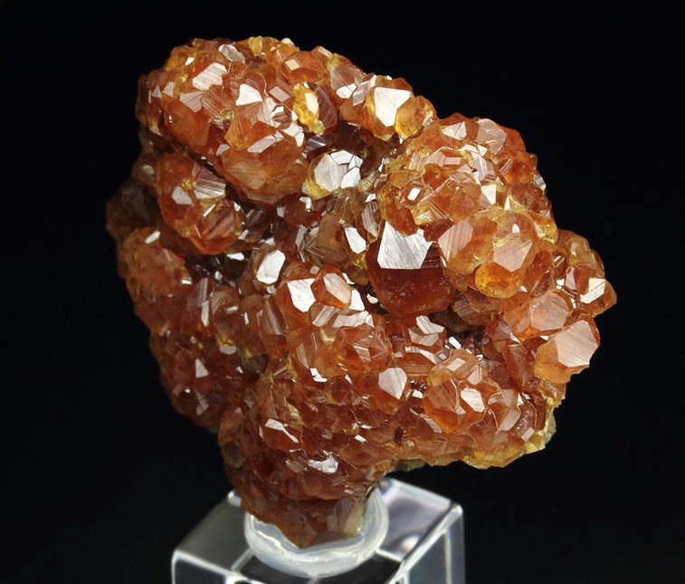 gem GARNET var. SPESSARTINE