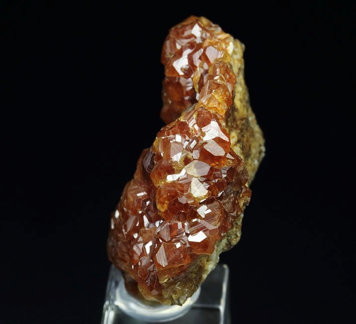 gem GARNET var. SPESSARTINE