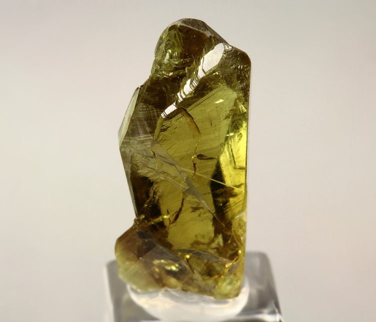 gem CHRYSOBERYL twinned