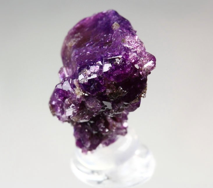 gemmy VESUVIANITE var. MANGANOAN