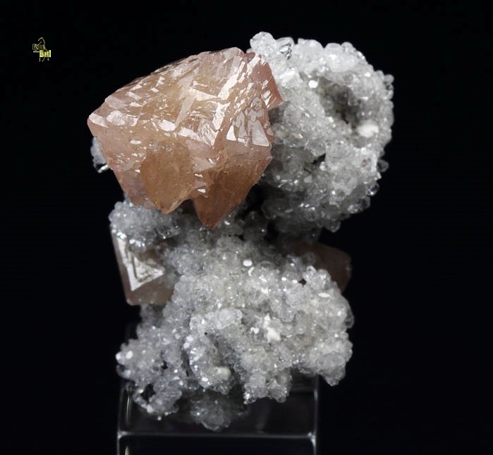 OLMIITE, CALCITE 