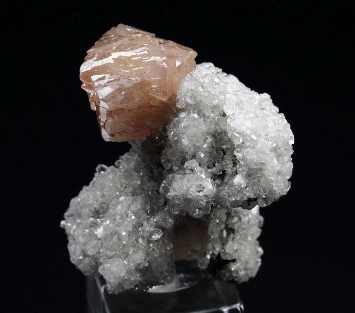 OLMIITE, CALCITE 