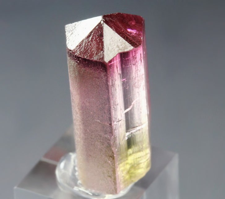 gem TOURMALINE var. RUBELLITE