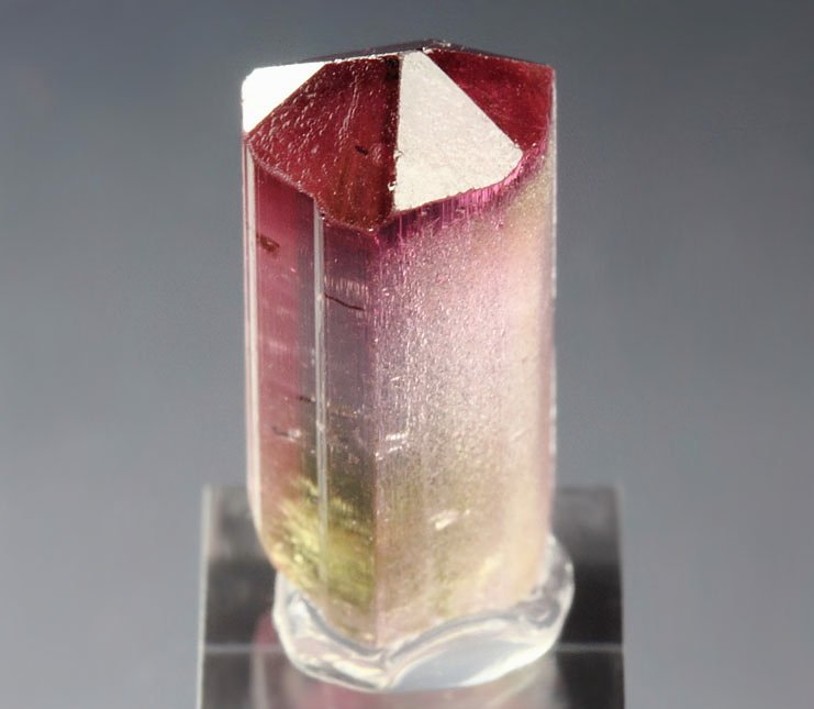 gem TOURMALINE var. RUBELLITE